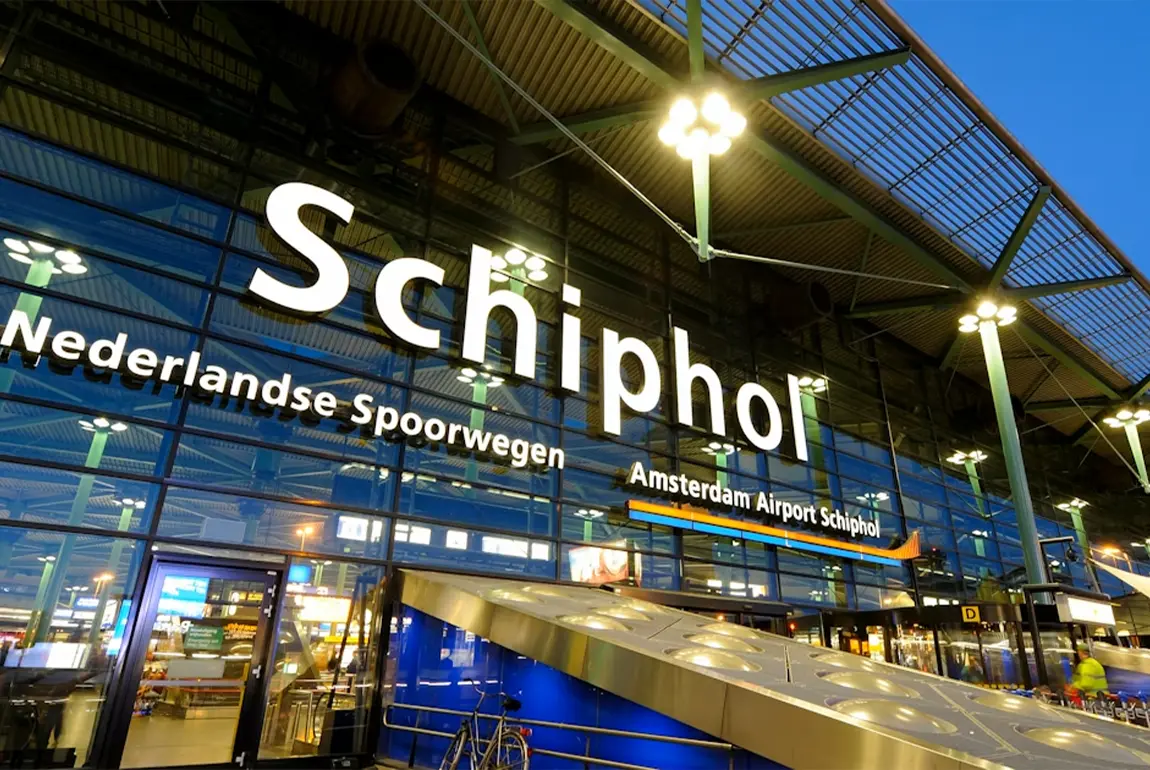 Traveling Through Schiphol with Kids? How Airport Escort Services Make It Easier