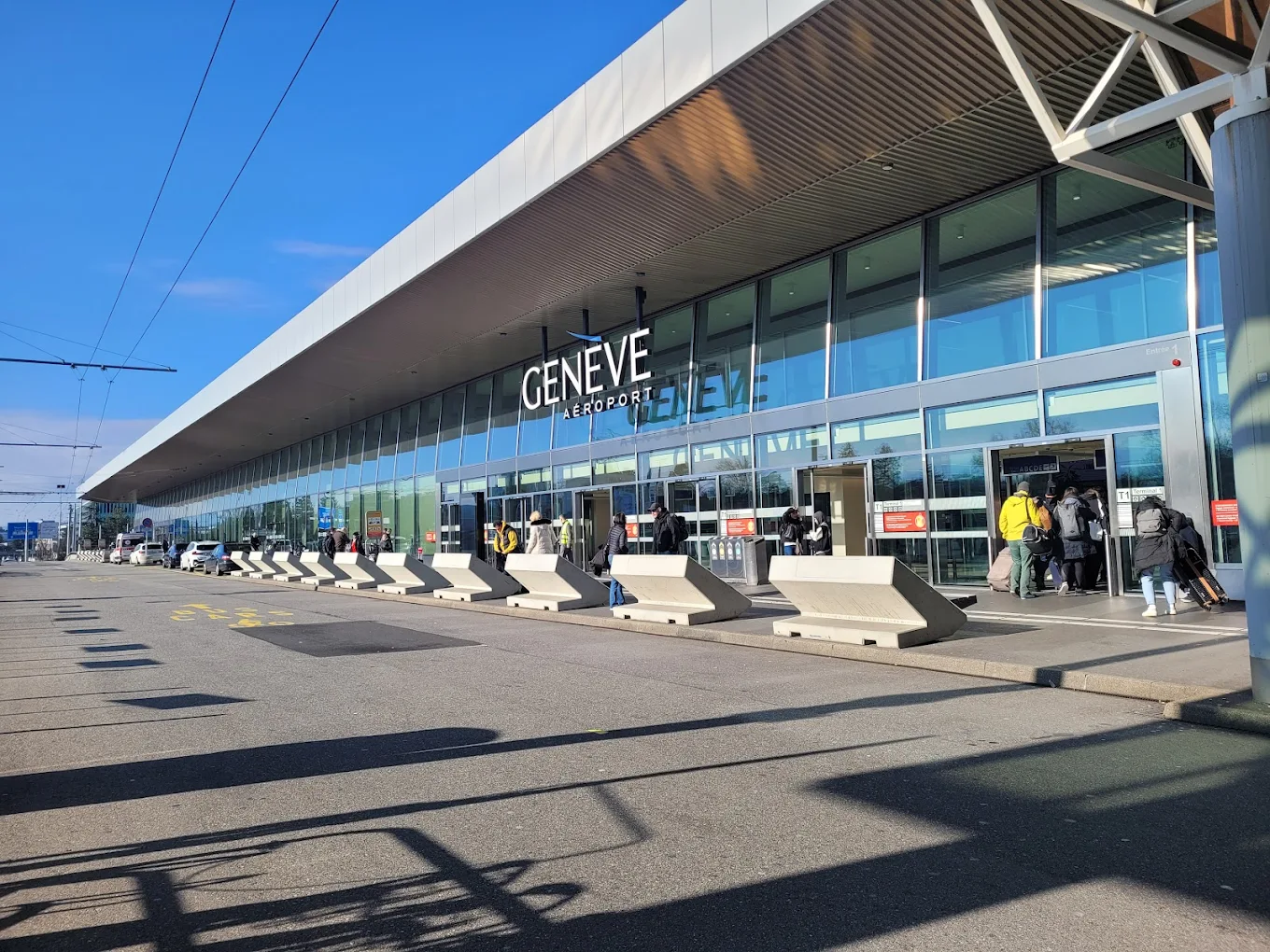 Geneva Airport Meet and Greet, Fast Track & Concierge Services